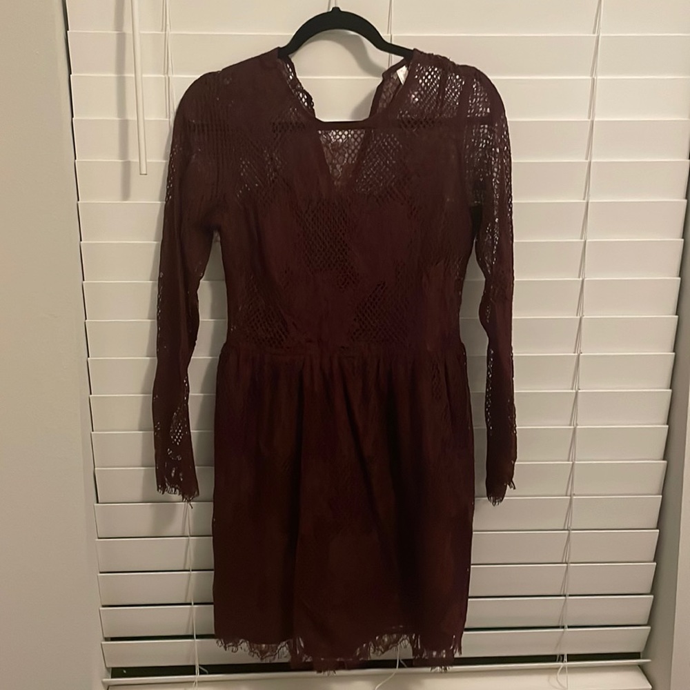 New never worn Long sleeve lace dress